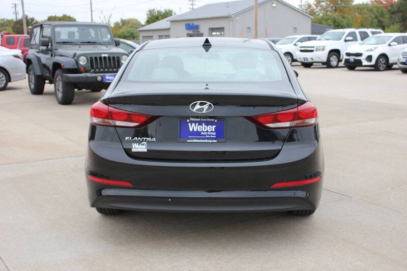 2018 Hyundai Elantra