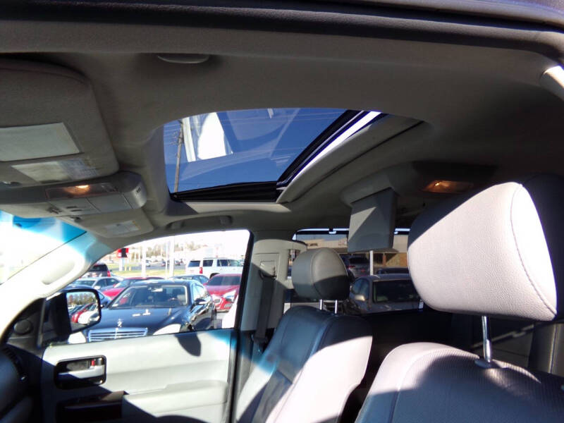 2016 Toyota Sequoia Platinum