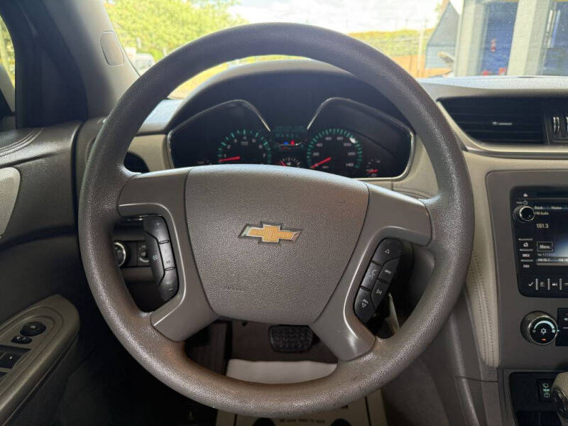 2016 Chevrolet Traverse LS