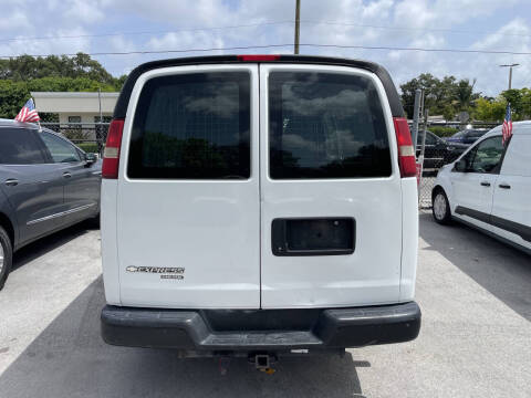 2015 Chevrolet Express 2500