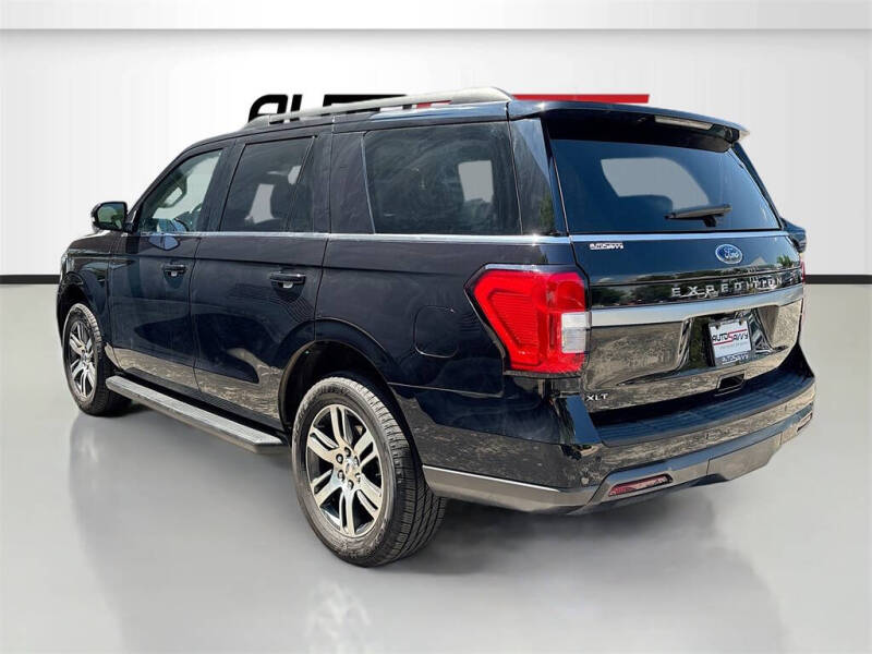 2024 Ford Expedition XLT