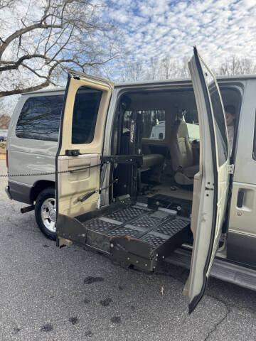 2006 Ford E-Series E-150 XL