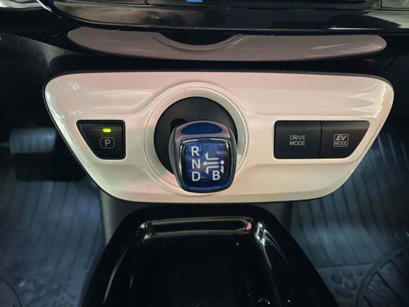 2018 Toyota Prius Three