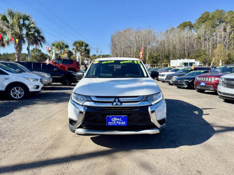 2017 Mitsubishi Outlander ES
