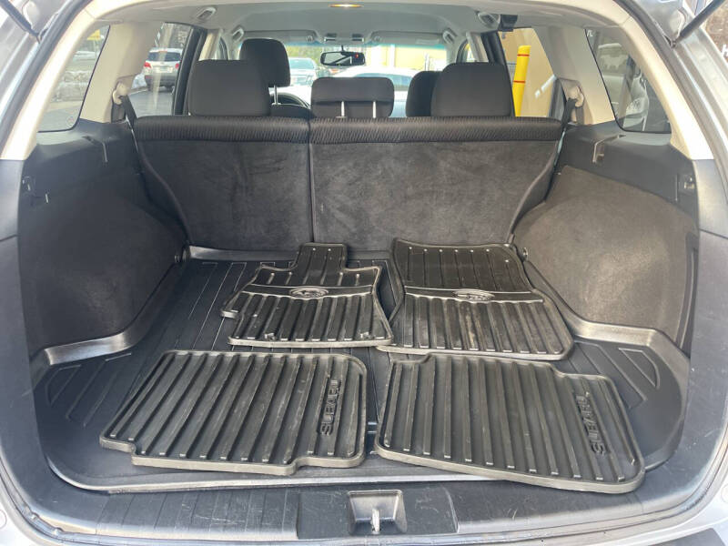 2010 Subaru Outback 2.5i Premium