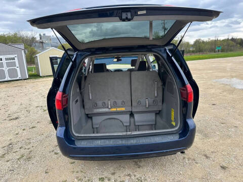 2004 Toyota Sienna