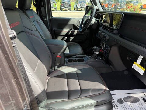 2026 Jeep Gladiator Shadow Ops