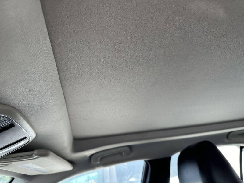 2015 Chrysler 300 Limited