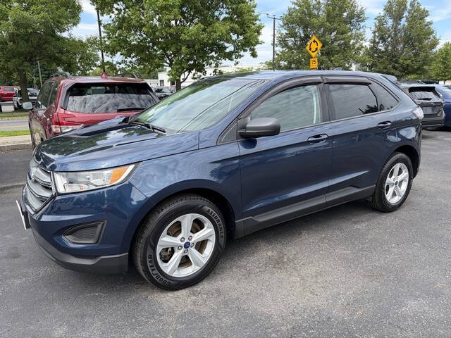Black 2017 Ford Edge SE AWD SE 4dr Crossover 1