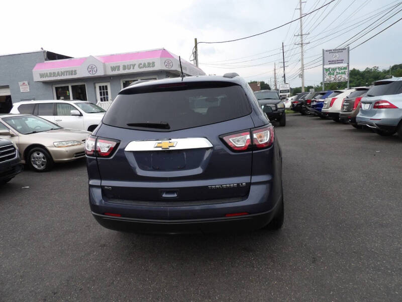 2013 Chevrolet Traverse LS