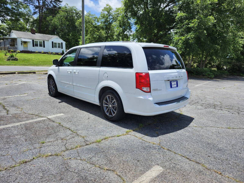 2017 Dodge Grand Caravan SXT