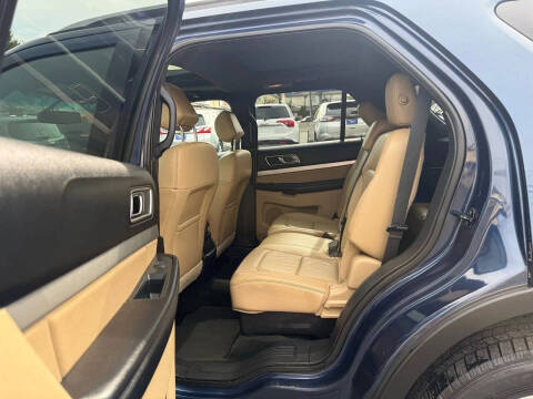 2017 Ford Explorer XLT