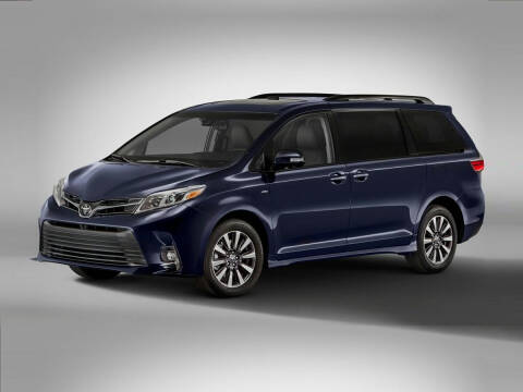 2019 Toyota Sienna for sale at HONDA DE MUSKOGEE in Muskogee OK