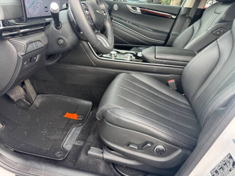 2025 Genesis GV80 2.5T Standard