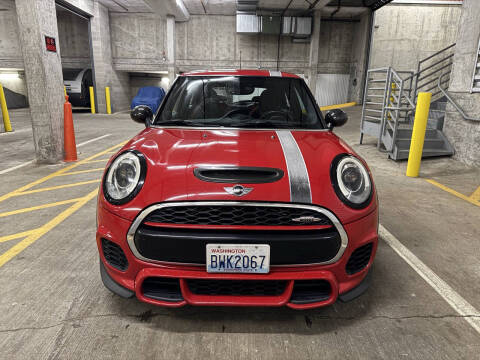 2017 MINI Hardtop 2 Door John Cooper Works