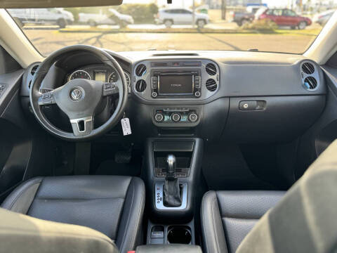 2012 Volkswagen Tiguan SE