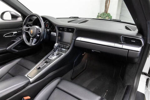 2017 Porsche 911 Carrera