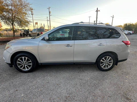 2016 Nissan Pathfinder S