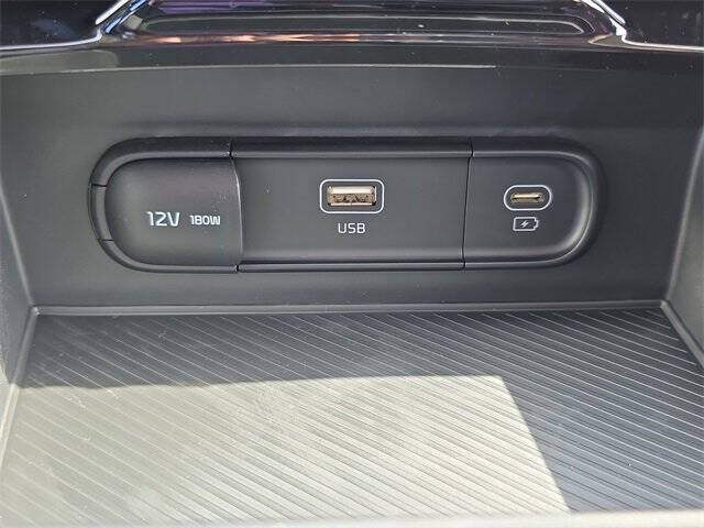 2025 Kia Sportage Hybrid LX