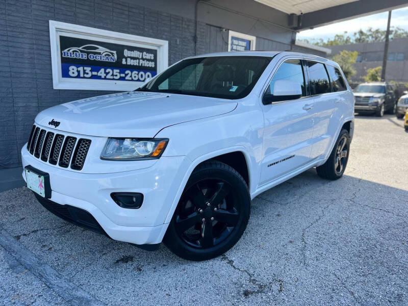 2015 Jeep Grand Cherokee Altitude photo 2