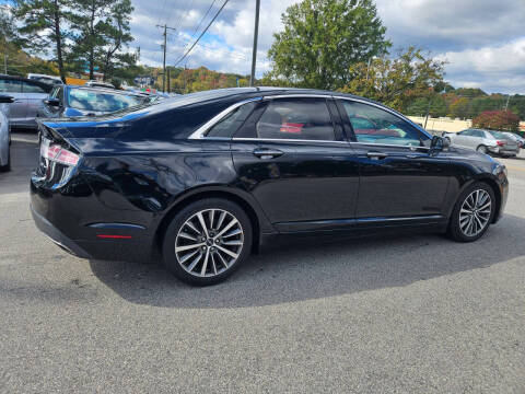 2017 Lincoln MKZ Select
