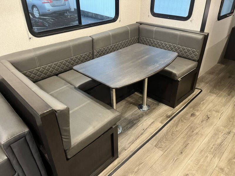 2021 Starcraft Marine SUPER LITE