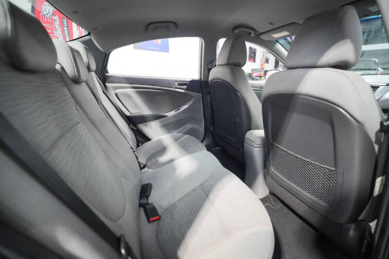 2015 Hyundai Accent GLS