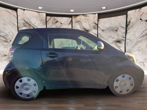2013 Scion iQ