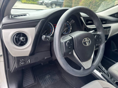 2018 Toyota Corolla LE