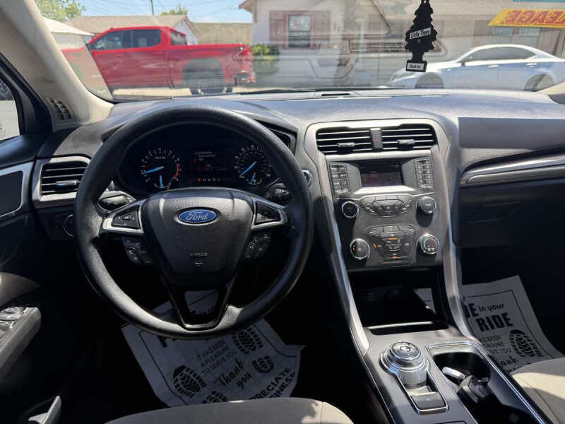 2019 Ford Fusion S