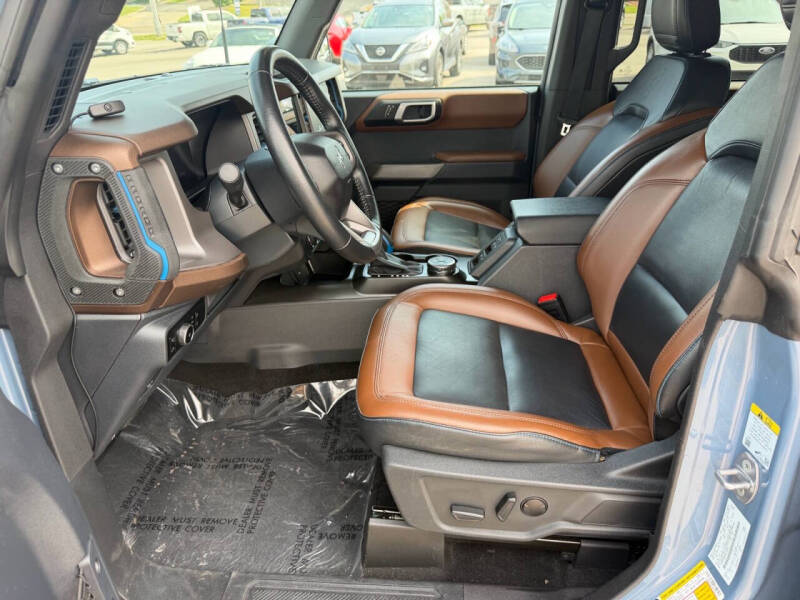 2023 Ford Bronco Outer Banks