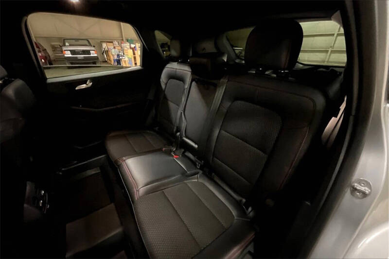 2023 Ford Escape ST-Line Elite