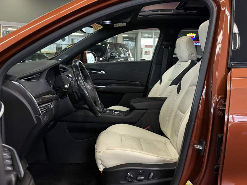 2019 Cadillac XT4 Sport