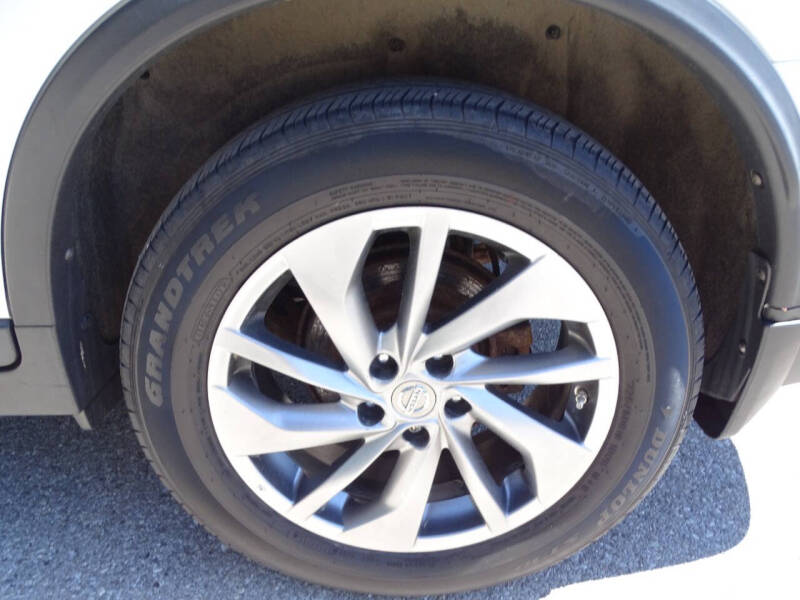 2015 Nissan Rogue SL