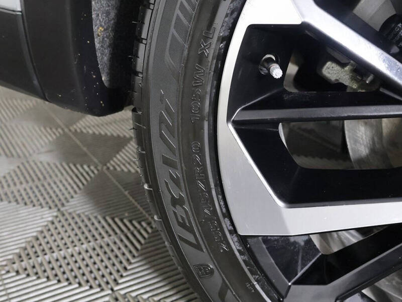 2024 Mitsubishi Outlander PHEV SE