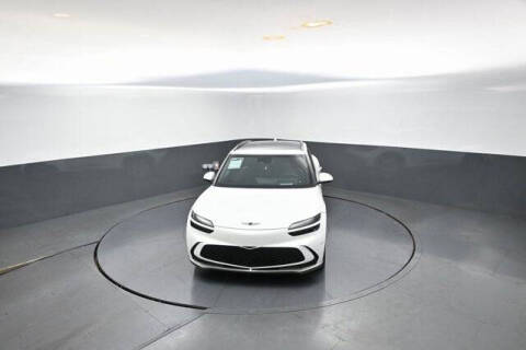 2025 Genesis GV60 Standard