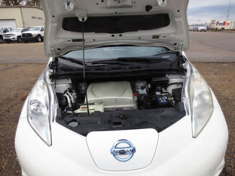 2016 Nissan LEAF SV
