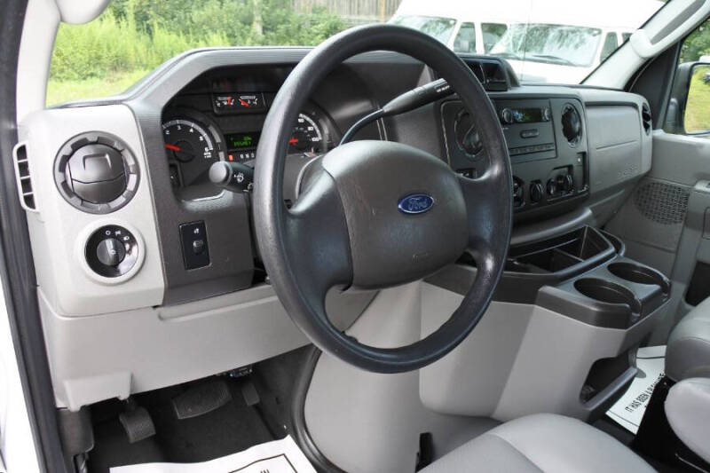 2014 Ford E-Series E-250