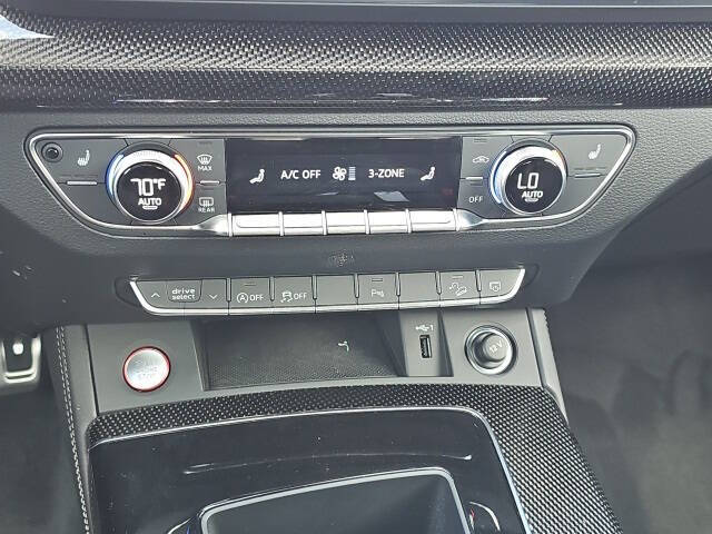 2023 Audi SQ5 Sportback 3.0T quattro Premium Plus