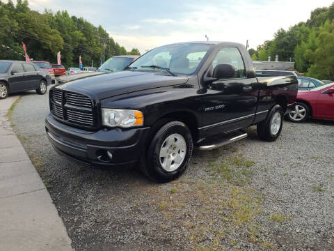 2005 Dodge Ram Pickup 1500 for sale at TR MOTORS in Gastonia NC
