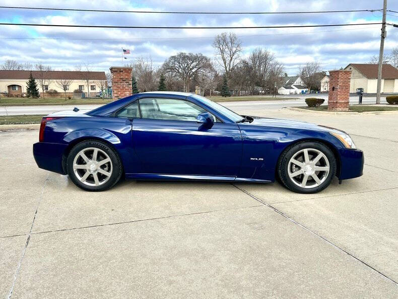 2004 Cadillac XLR