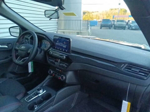 2026 Ford Escape Hybrid ST-Line Select