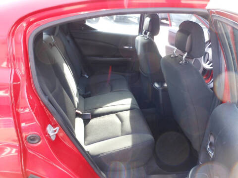 2013 Dodge Avenger SE