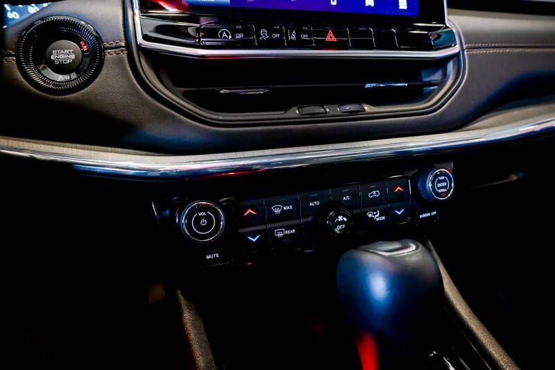 2022 Jeep Compass (Red) Edition