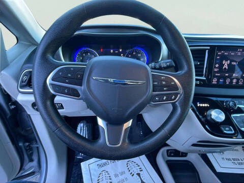 2020 Chrysler Pacifica Touring