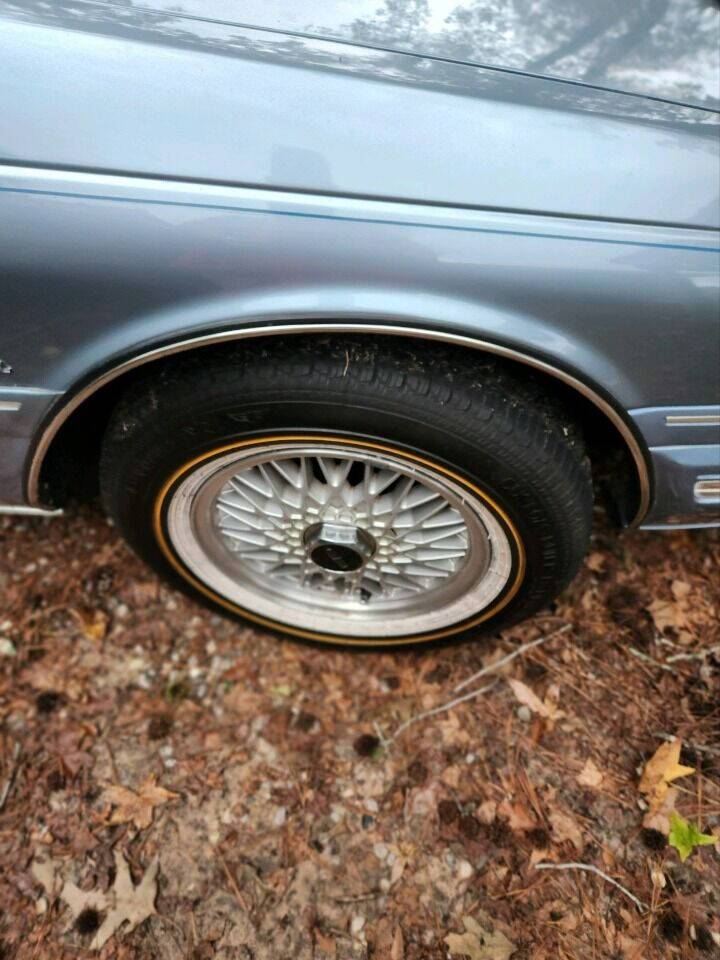 1990 Lincoln Continental for sale at Pep's Wholesale Autos in New Caney, TX