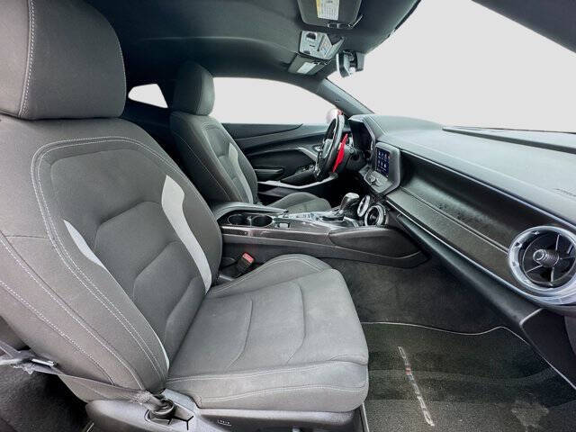 2020 Chevrolet Camaro LT1