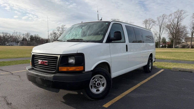 2014 GMC Savana LS 3500