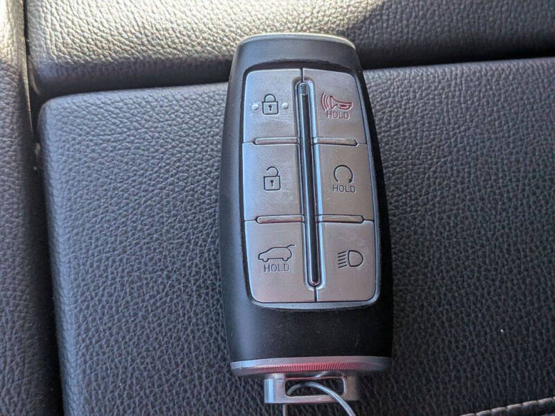 2024 Genesis GV80 3.5T