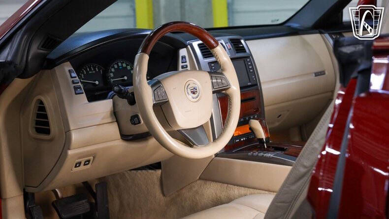 2008 Cadillac XLR